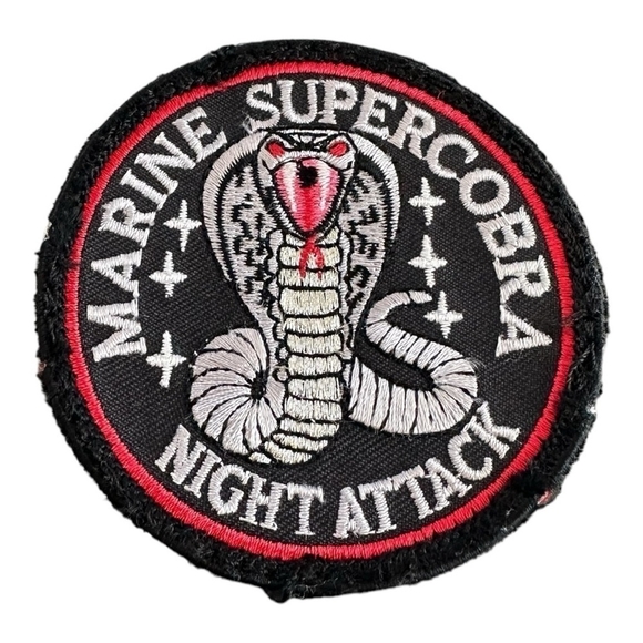 US MARINES Thread Patch AH-1 Super Cobra Night Attack Badge Embroidered Chevron - Picture 1 of 2